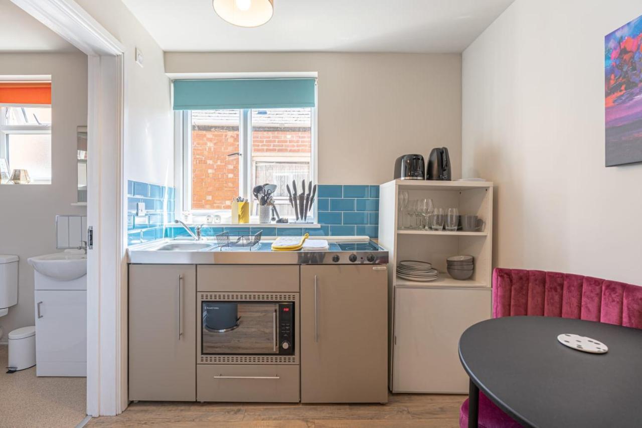 Superb One Bedroom Apartment In Coventry Cv1 *New* Екстер'єр фото