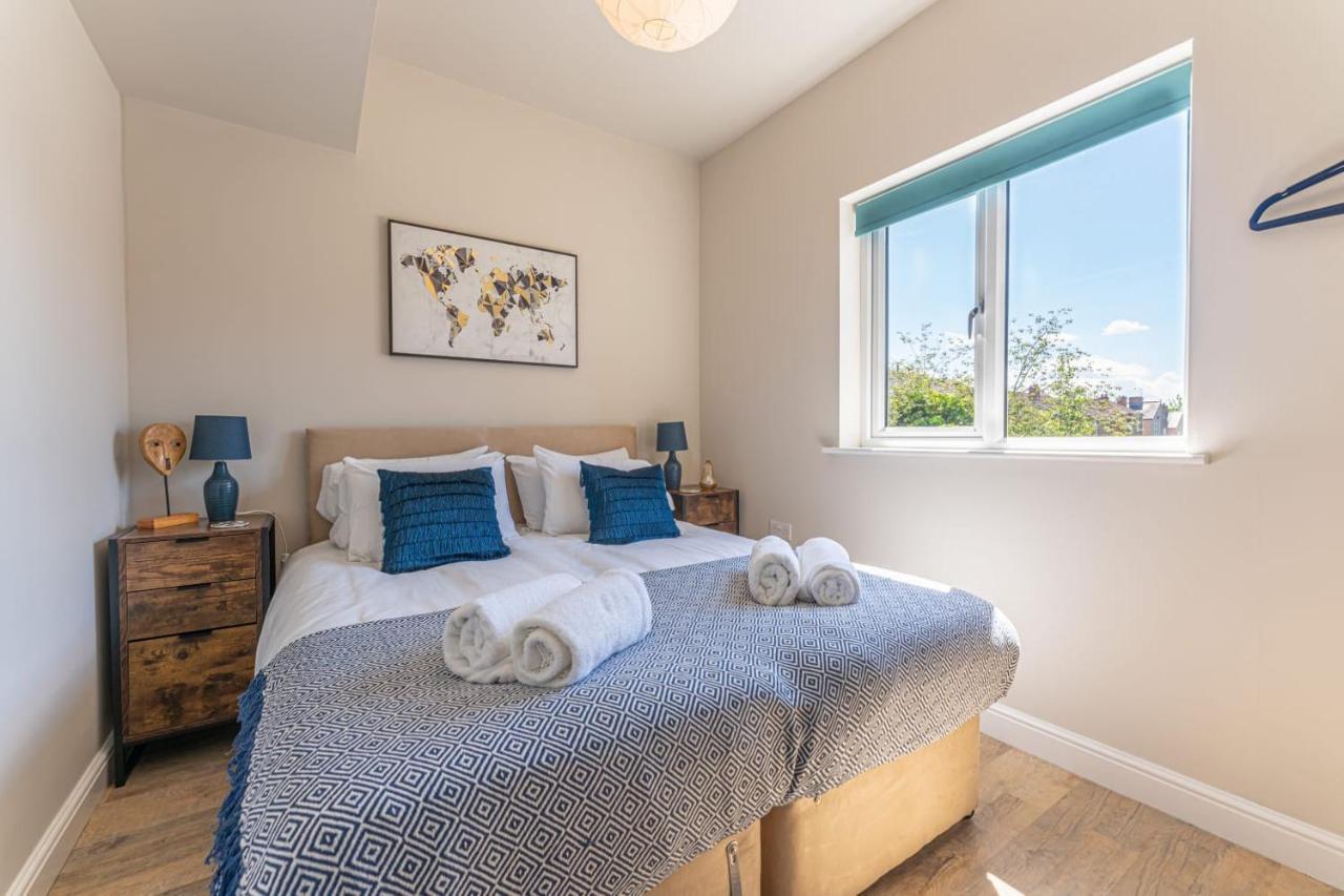 Superb One Bedroom Apartment In Coventry Cv1 *New* Екстер'єр фото