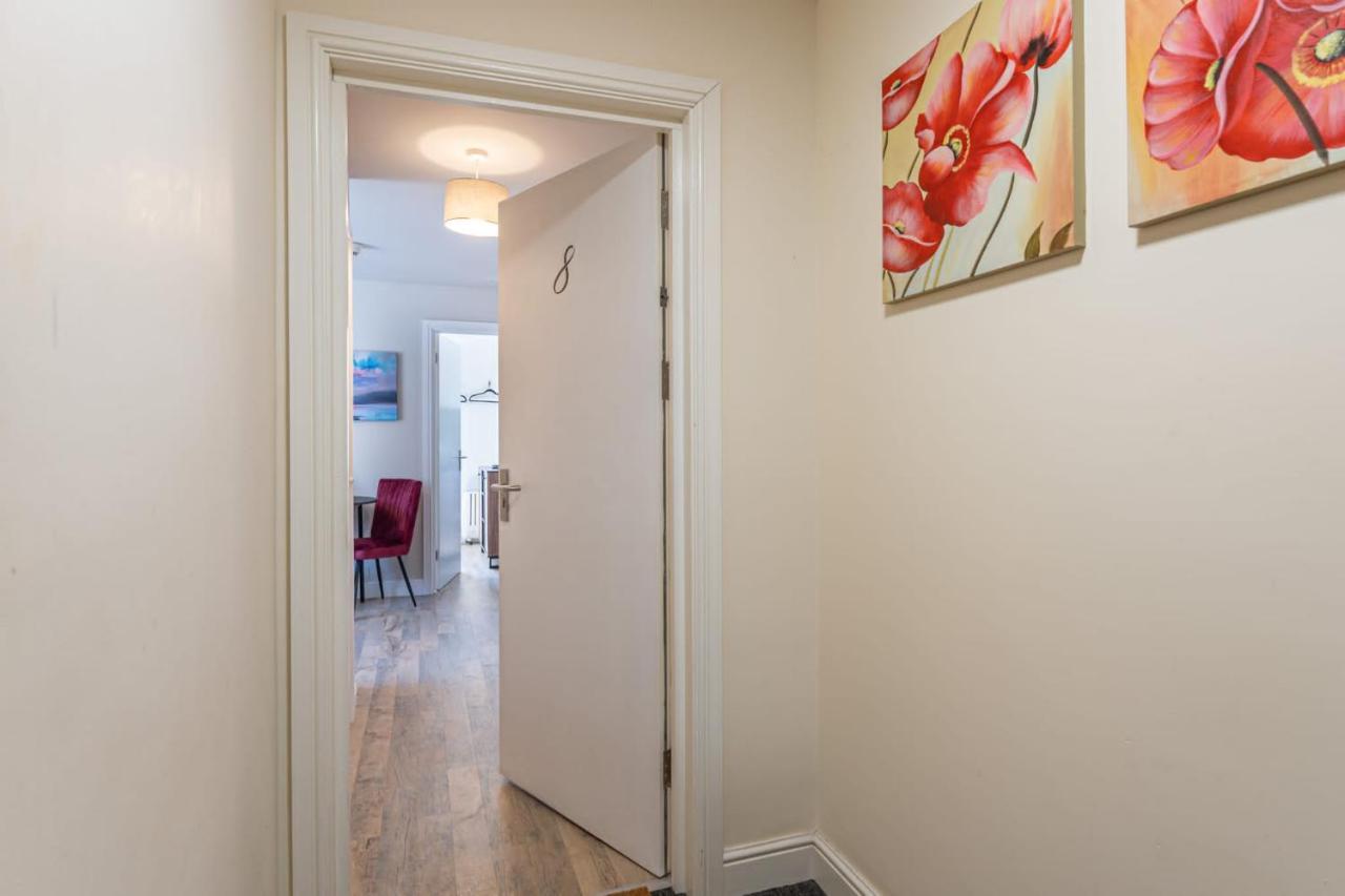 Superb One Bedroom Apartment In Coventry Cv1 *New* Екстер'єр фото